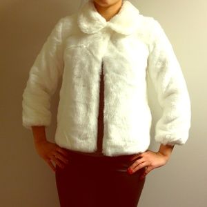 🆕 Faux Fur White Jacket